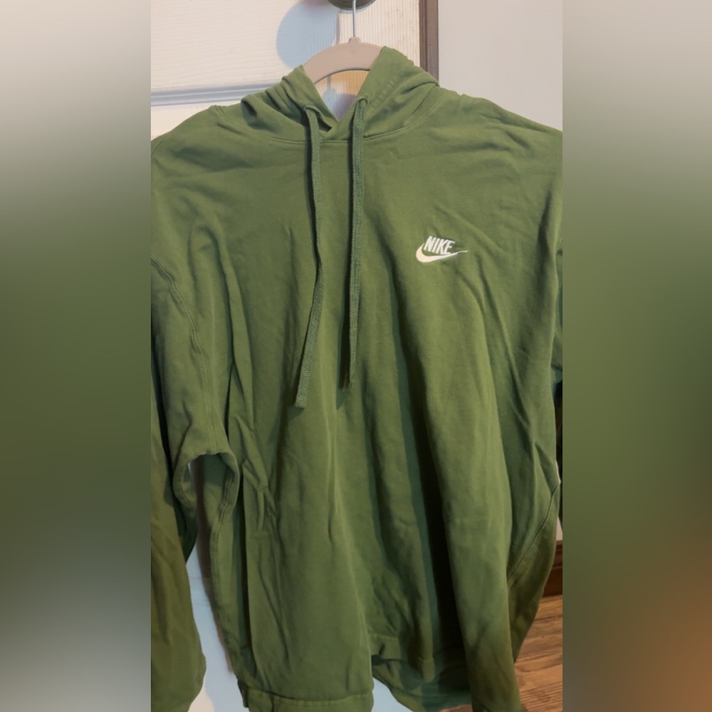 nike hoodie